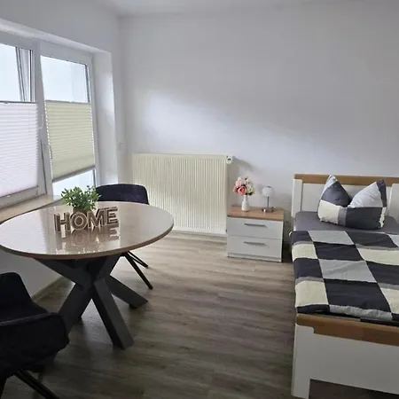 דירה Ferien-monteurwohnung